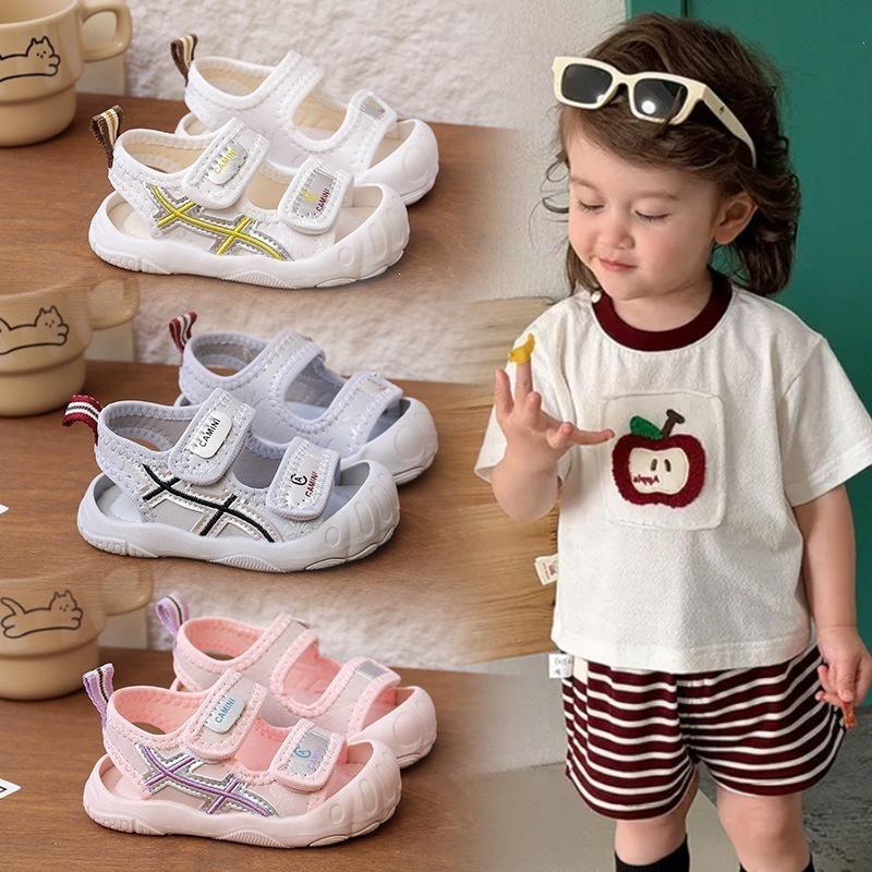 2026 Baby Nicht-Rutschfeste Atmungsaktive Sandalen: Geschlossene Gehhilfenschuhe mit Klettverschluss für Kinder