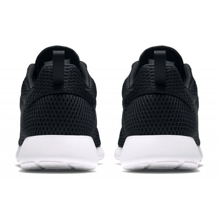 Nike Roshe One Hyperfuse Breathe Black Men Sneakers Black-White 833125-001