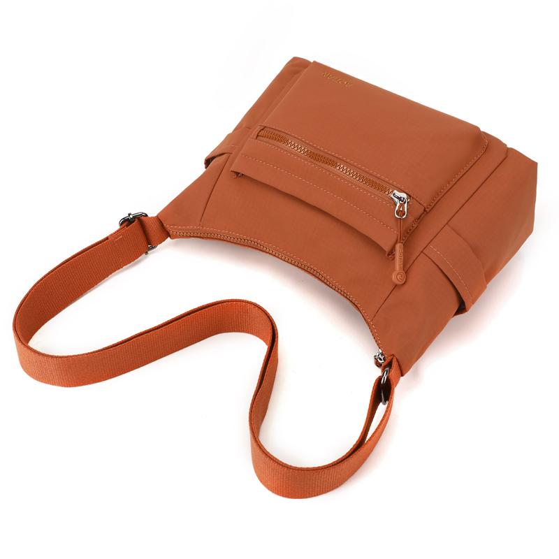 Dámská vícekomorová taška přes rameno Outdoorová crossbody taška