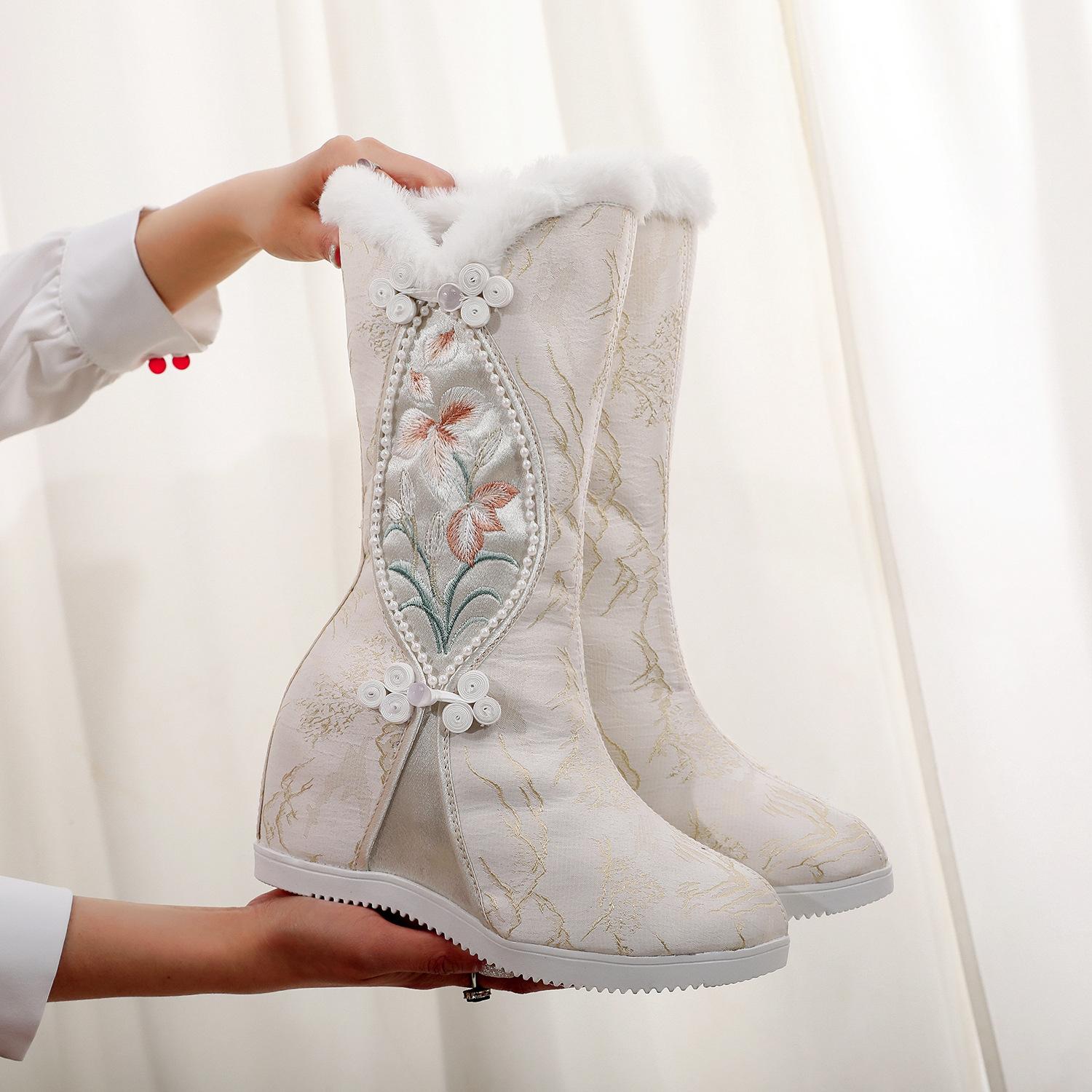 

Шуя, новые зимние утепленные и бархатные хлопковые сапоги на высоком каблуке, античная молния, вышитые золотой шелковой нитью шерстяные хлопковые туфли. 40