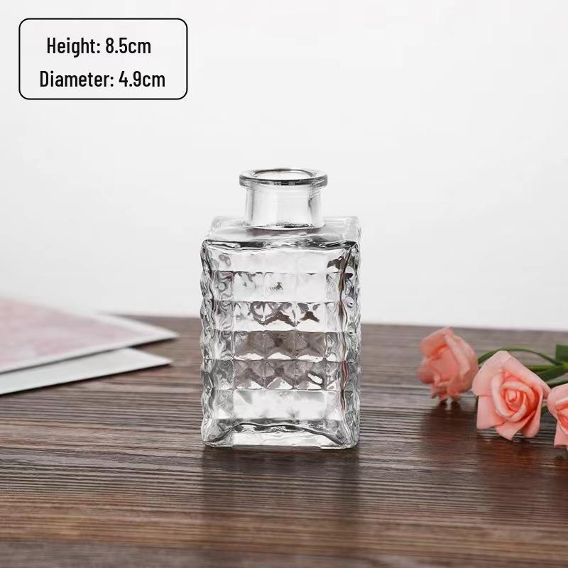

SEE KEAN Minimalist Striped Glass Flower Vase