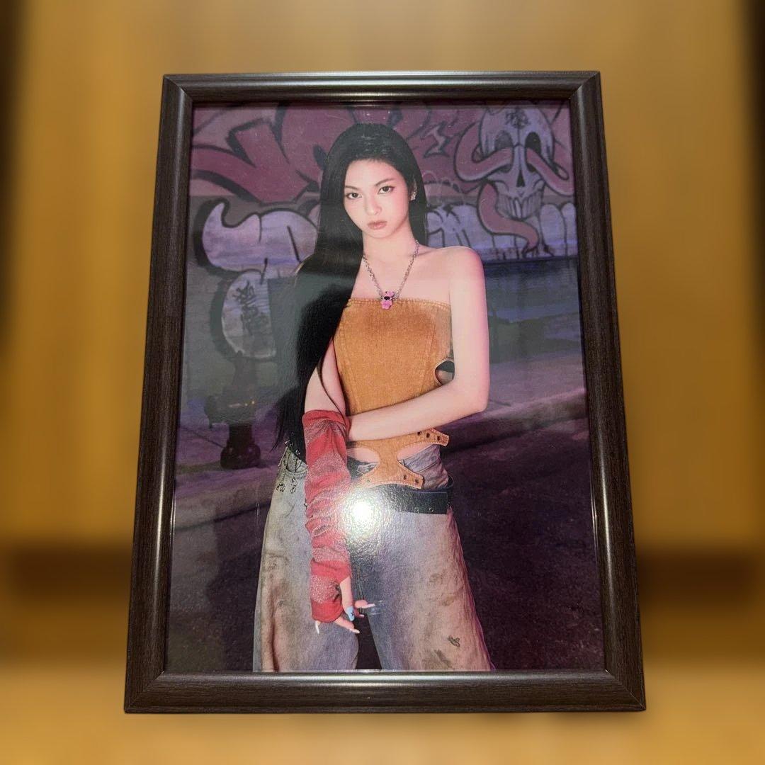 

[USED] Babymon Chikita Poster (Korea Exclusive)