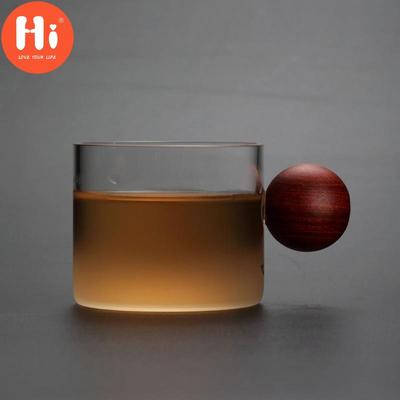 Hi Skleněný pohár na whisky víno s dřevěnou rukojetí Kancelářský malý šálek na čaj Ručně vyráběný hrnek Nádobí na pití