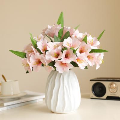 Artificial Single Branch 6-piece Silk Trumpet Flower Creative Home Decoration Model Room Flower Arrangement Ornament Silk Flower Artificial Flower