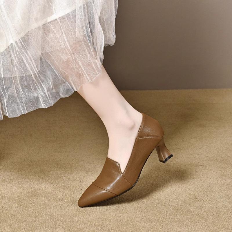 

Темпераментные туфли на высоком каблуке женские весенне-осенние новые остроносые туфли на толстом каблуке универсальные туфли-лодочки из мягкой кожи на среднем каблуке маленькие кожаные туфли 40 коричневый