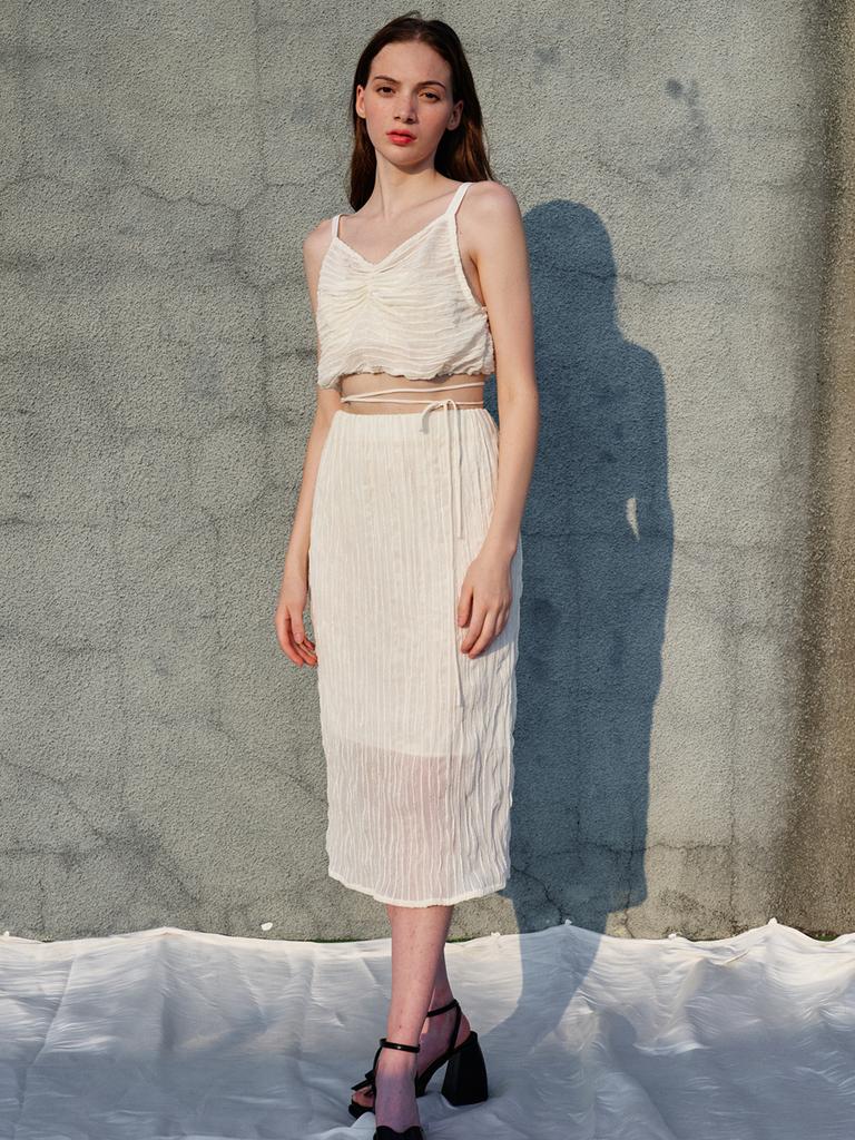 SORRY, TOO MUCH LOVE Lofty Pleats Chiffon Two-Piece Dress_Cream