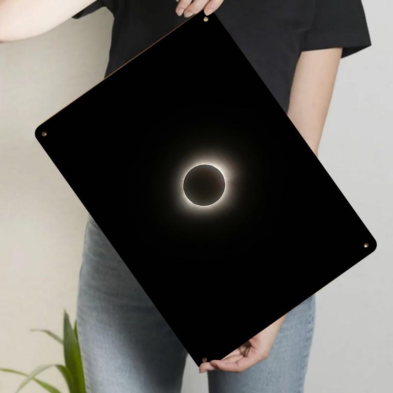 

Custom Total Solar Eclipse Metal Wall Art Creative Astronomy Decor for Living Room Bedroom Gift for Enthusiasts 20x30cm（7.8x11.8inch）