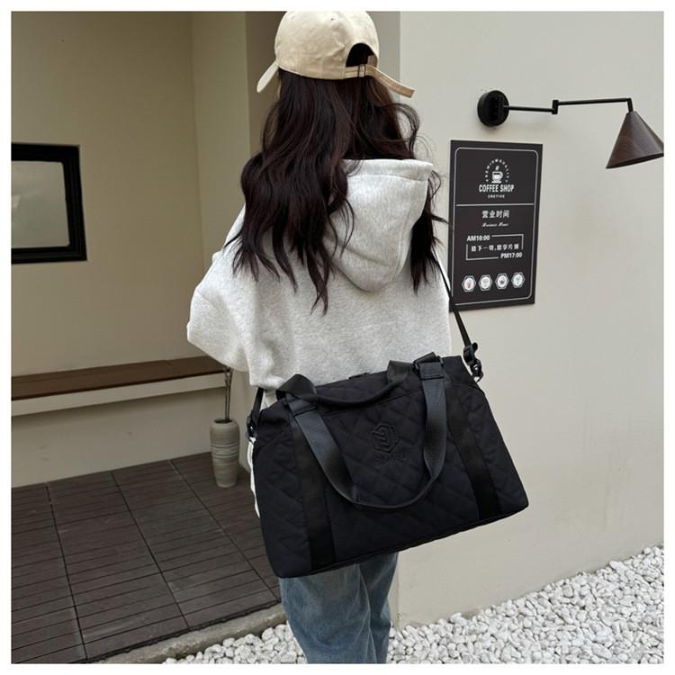 Ielgy Ladies Gym Bag Fashion Portable Travel Storage Bag Diamond Oxford Cloth Lightweight Dry Wet Separation Travel Duffel Bag