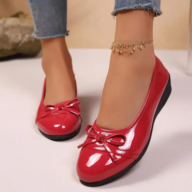 Retro Solid Round Toe Wedge Heel Pumps Women 2025 Summer Bowknot Decoration Patent Leather Pumps Sweet Mary Jane Shoes Women