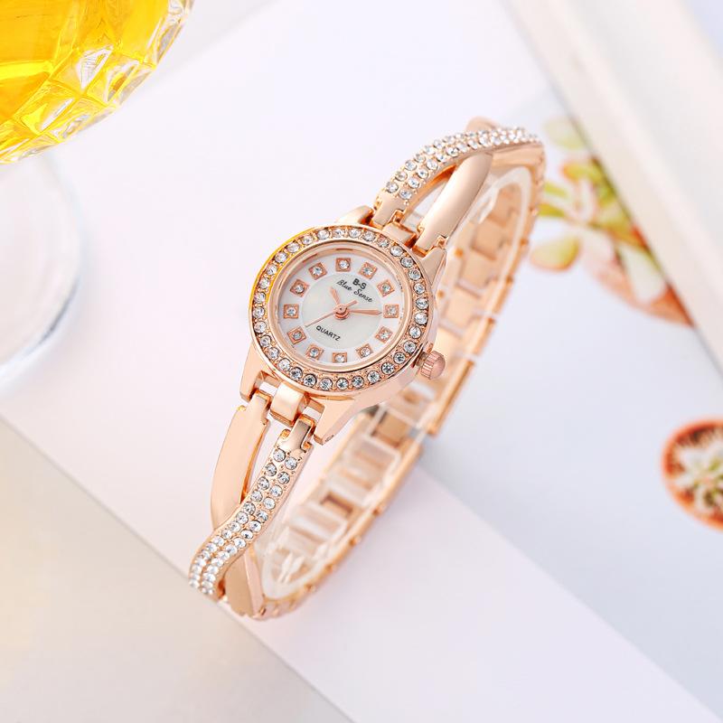 Women's Watch with Diamond Small Dial Fashion Quartz Wristwatch Girls' Minimalist Temperament Wrist Female' Watches