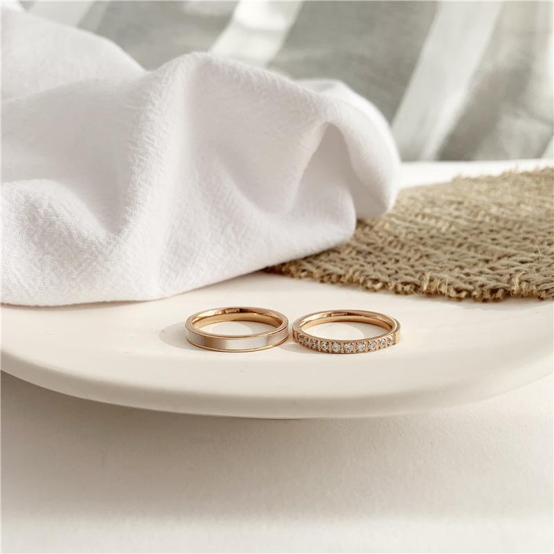 Korean Fashion Rhinestone Titanium Steel 18K Rose Gold Shell Women's Ring