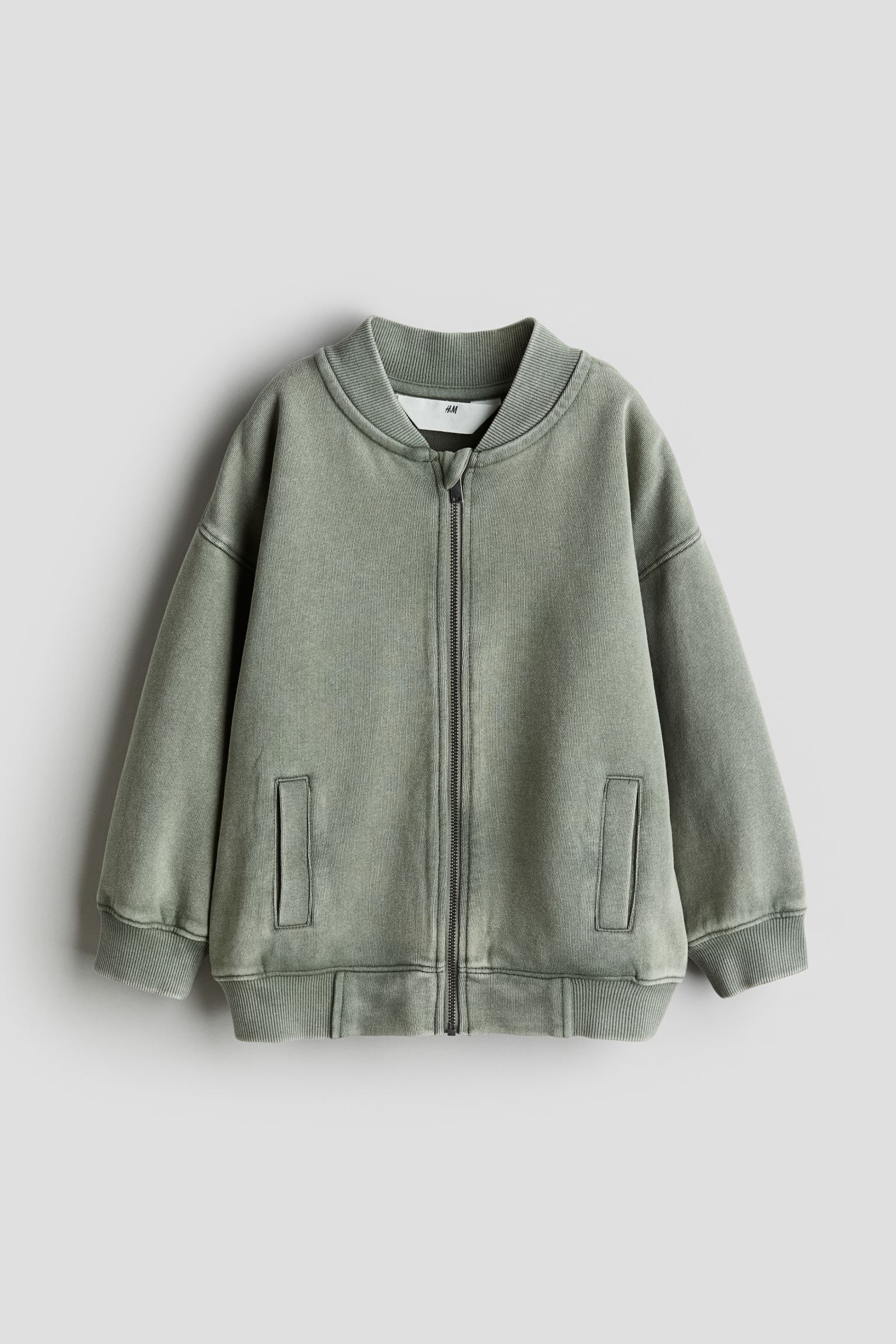 

Бейсбольная куртка оверсайз с эффектом потертости