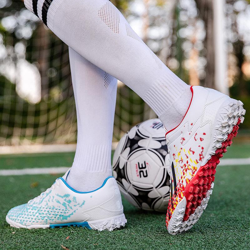 Wettkampf Kinder Mädchen Jugend Sportschuhe Außenhandel Fußballschuhe Kinder Studenten Kunstrasen Stollen Trainingsschuhe Herren