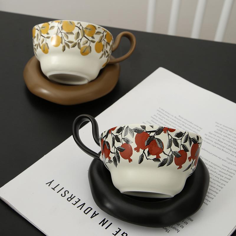 Tasse en Céramique Design de Niche et Ensemble Tasse et Soucoupe Tasse Maison Bureau Tasse à Café Médiévale Sensation Haut de Gamme Luxe Léger