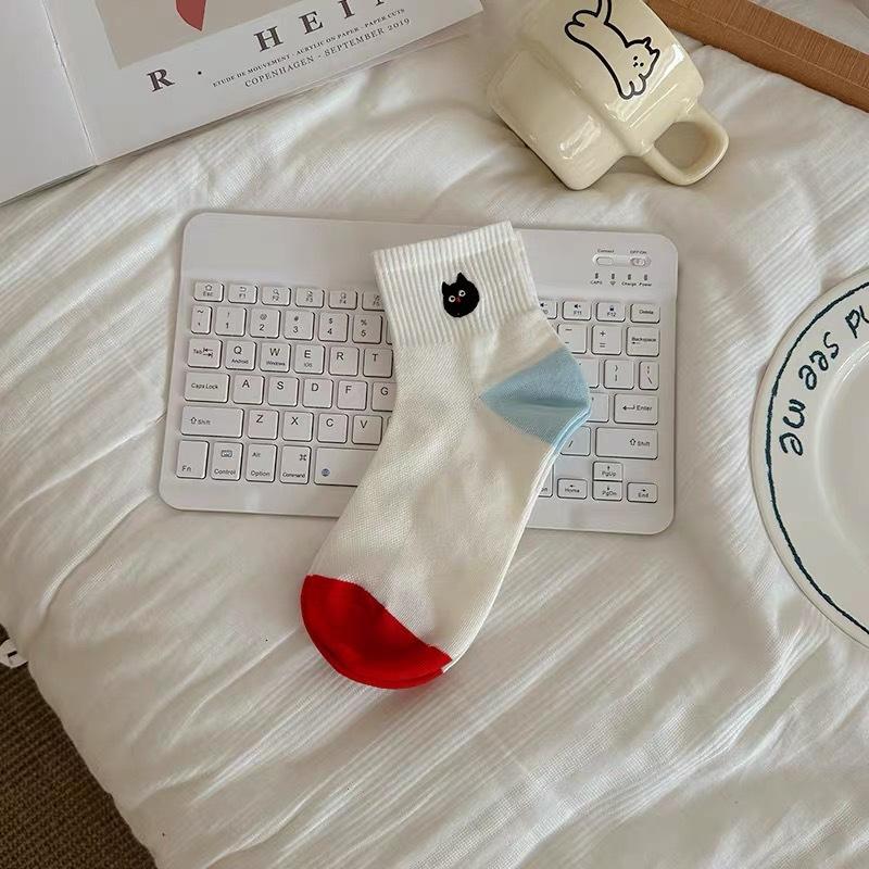 Cute White Summer Thin Cotton Socks Short Sporty Style Low-Top Sweat-Absorbing And Breathable Girl Socks