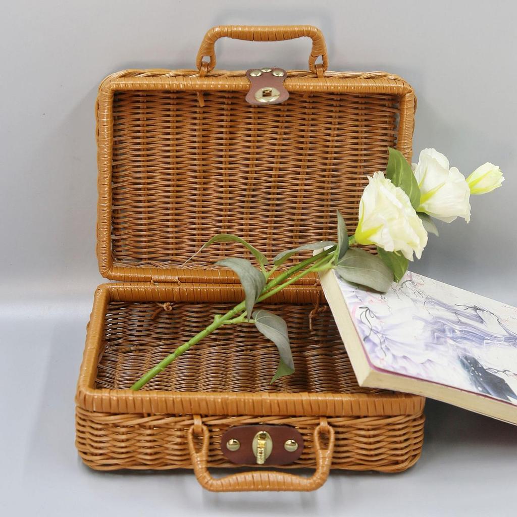 Chic Woven Storage Basket Travel Organizer for Beauty Essentials