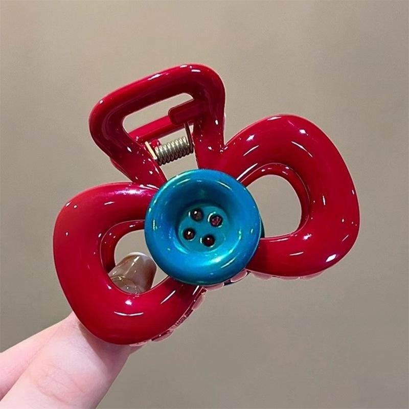 

1 шт. Цветовой контраст, высококлассная ретро заколка-клип с пуговицей, темпераментная, простая, треугольная, с нерегулярным цветовым блоком, заколка-акула для волос для женщин