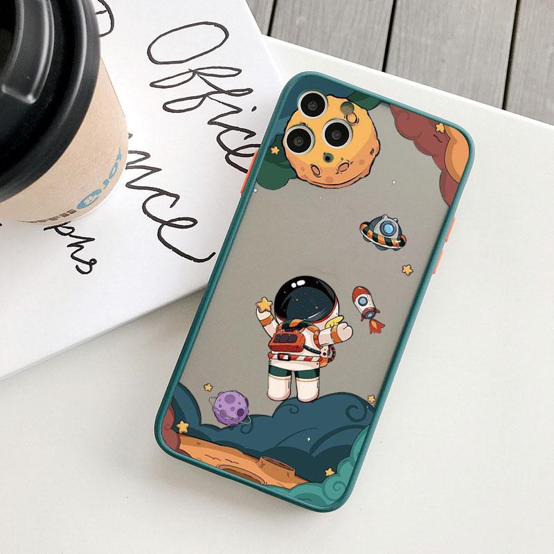 Cartoon Outer Space Astronaut Planet Phone Cases For iPhone 16 11 12 14 13 Pro Max 15 Plus 7 8 Plus SE2 X XR XS Shockproof Cover