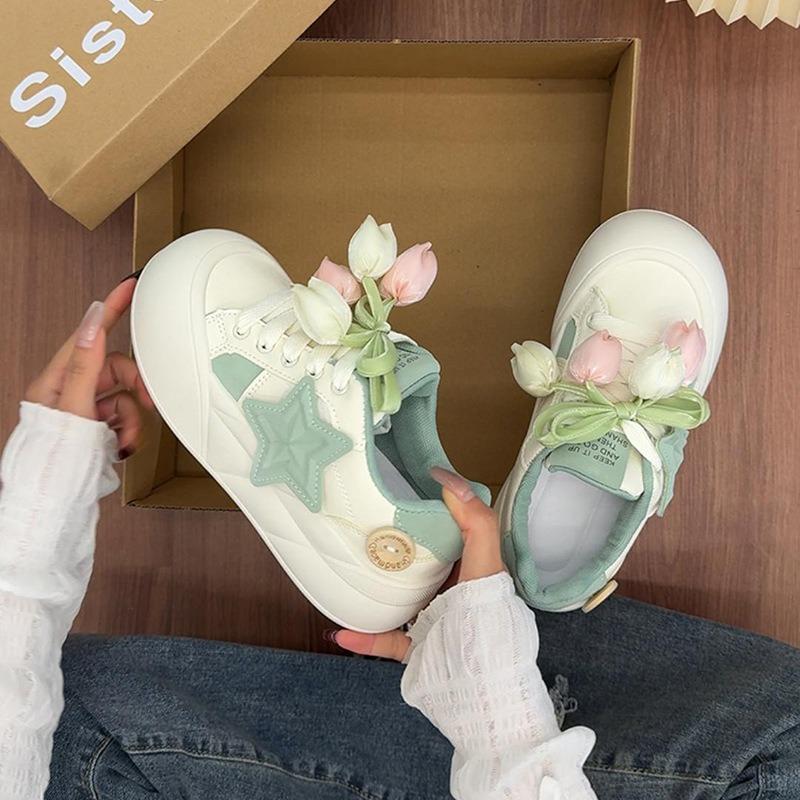 Cute Big Head Flat Shoes Women's Casual Round Toe Thick Bottom Heightening White Sneakers Breathable Comfortable All-Match