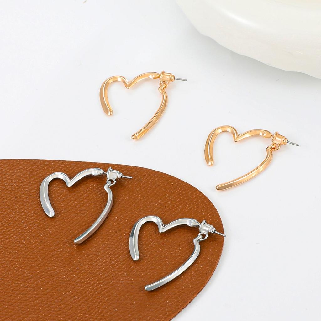 Large Hollow Irregular Open Heart Drop Earrings Smooth Polished Minimalist Love Shape Dangle Ear Jewelry for Women Daily Dating Wear
