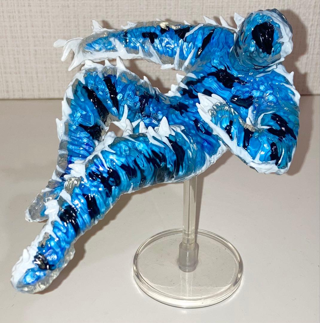 

[Б/У] Эксклюзивная фигурка SDCC JADA Street Fighter Вега с огненным шаром