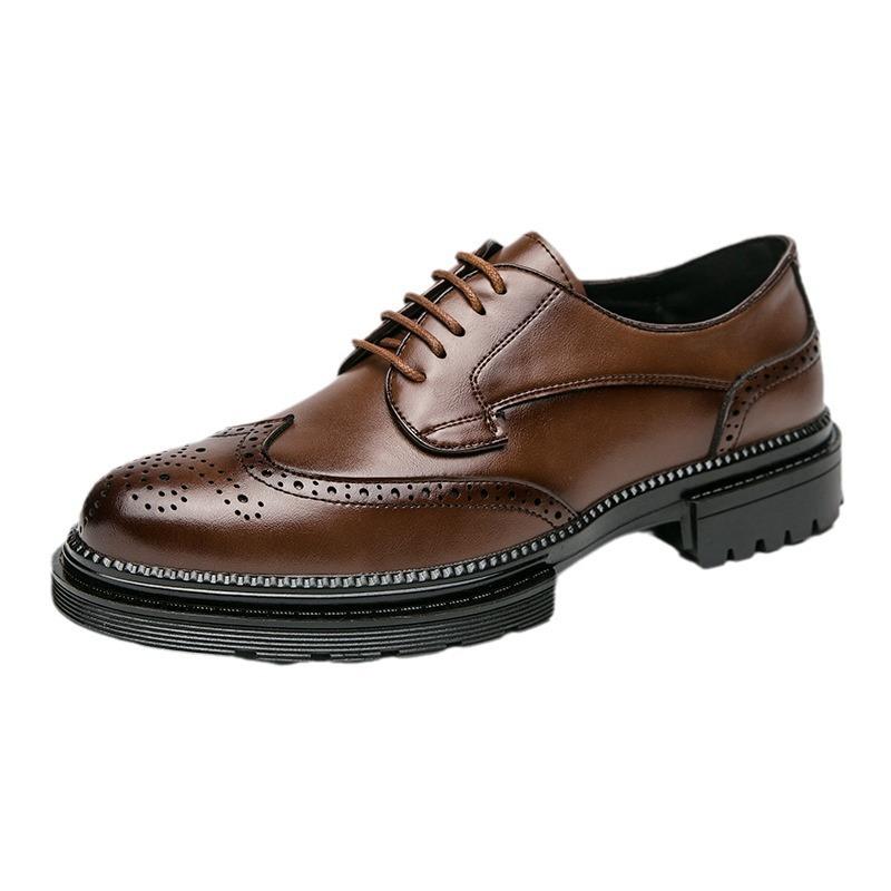 Men's Shoes Large Size New Casual Shoes Fashion British Style Business Dress Leather Shoes Men's Retro Engraved Small Leather Shoes