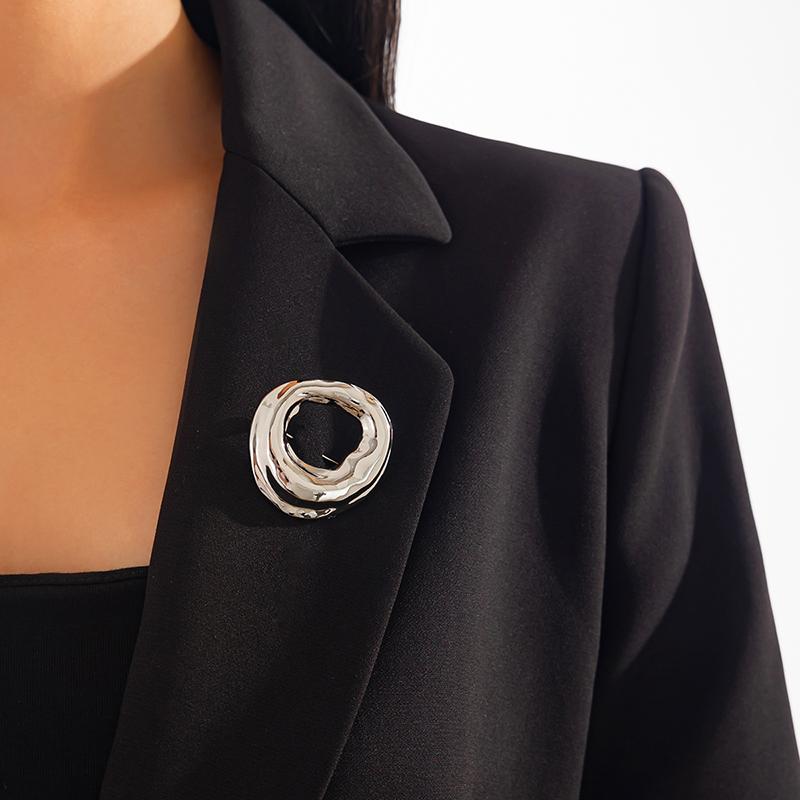 

Винтажная ажурная брошь неправильной формы для женщин, девушек, изысканные уникальные булавки для костюма, универсальная корсажная одежда, аксессуары, подарки A6