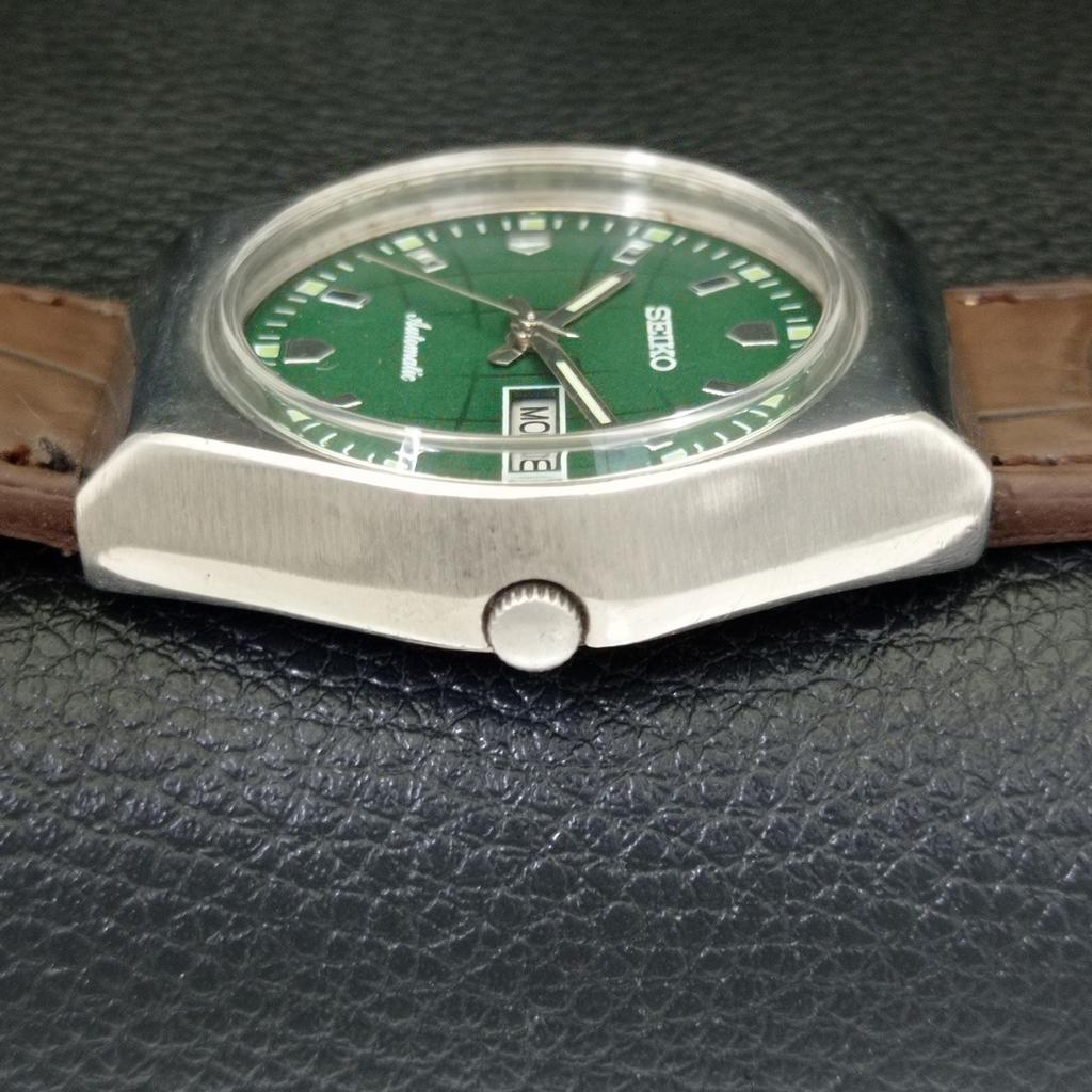 VINTAGE SEIKO AUTOMATIC 6309A JAPAN MENS GREEN COLOR DIAL WATCH A701646-5