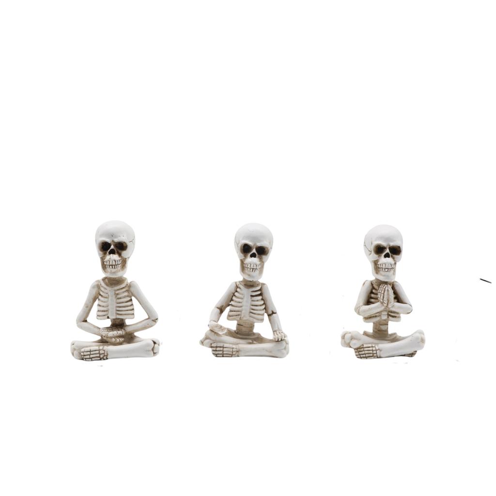 Halloween Skeleton Resin Figurines Set of 3 Sitting Skeletons with Pumpkin Heads Decorative Statues for Seasonal Tabletop Display or Shelf Decoration