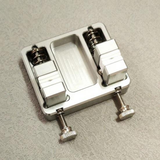 Svářecí přípravek Těžká hliníková svářečská svorka Stabilní svorka na drát Nastavitelná čelist 11 mm Příslušenství pro pájecí stanici na šperky