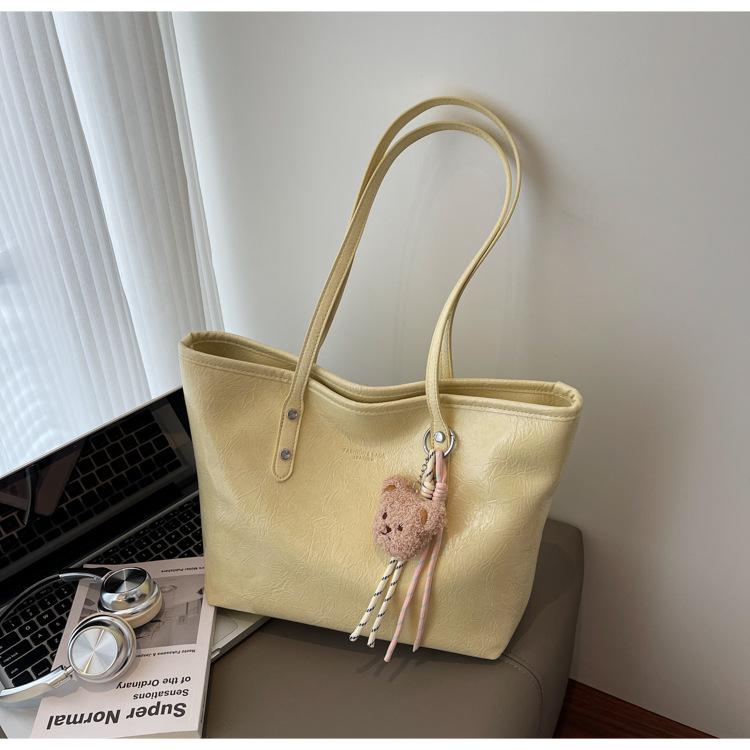 

Вместительная сумка-тоут для поездок на работу, летняя новинка 2025, модная темпераментная сумка через плечо, сумка-подмышка с ручной царапиной жёлтый