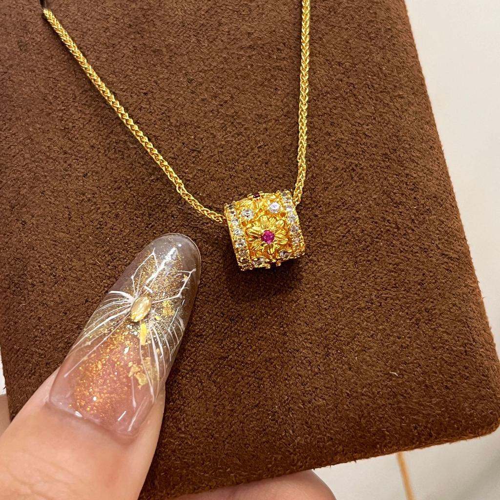 Tongzhong Sunflower Ruby Passepartout Pendant Necklace Ring French Clavicle Chain