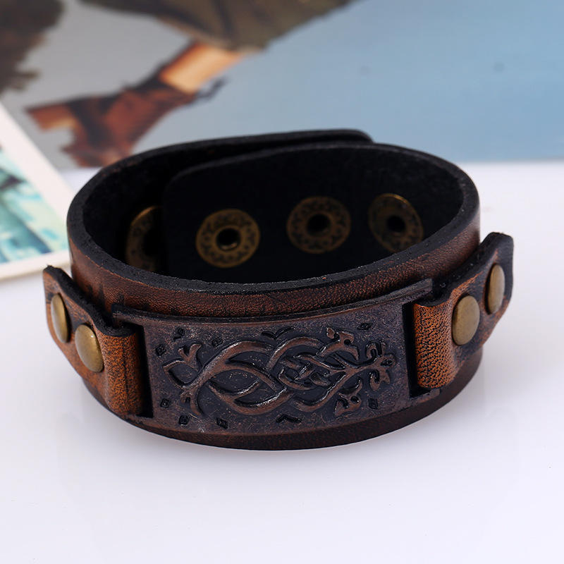 Retro Totem Pattern Cowhide Leather Buckled Wristband Bracelet For Men Handmade Adjustable Bracelet Punk Accessories Couple Gift