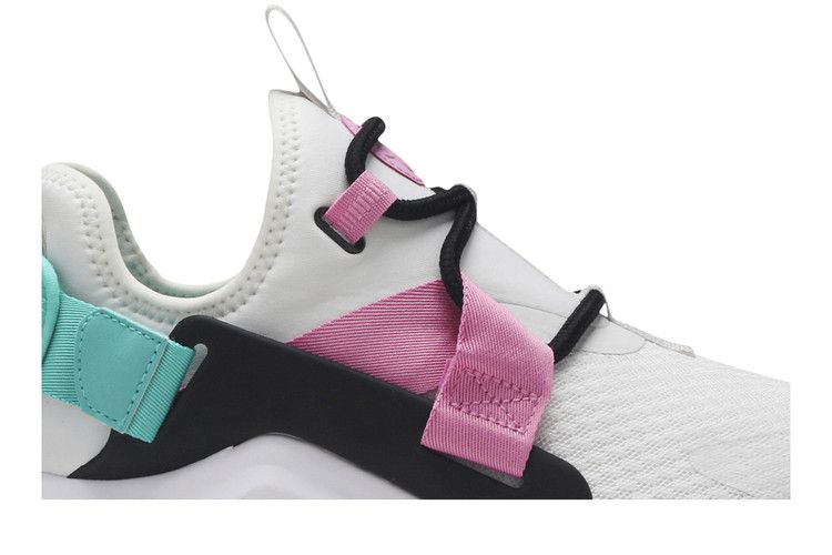 Women's Sneakers Nike Air Huarache City Low Hyper Jade (Women's) Platinum Tint/Black-Hyper Jade
