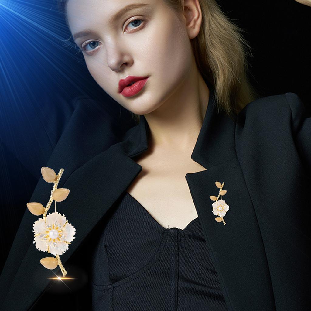 Senior Brooches Flower Leaf Brooch Pins for Women Suit Pendant  Fashion Brooches Jewelry