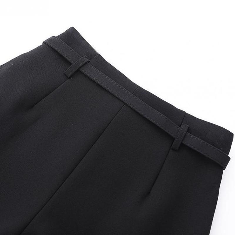 Šortky Dámské štíhlé ležérní kalhoty s vysokým pasem a širokými nohavicemi