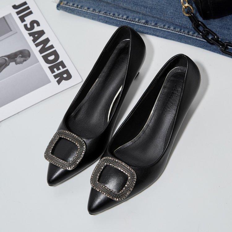 

High heels women s new large size shallow mouth pointed single shoes fashion rhinestone square buckle fashion shoes 35 чёрный