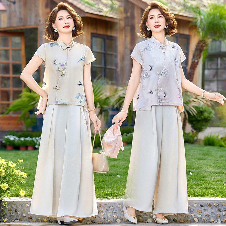 2026 New Stylish Two-Piece Summer Set for Middle-Aged and Elderly Women