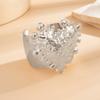 Exaggerated big love opening wide bracelet, personalized beating pattern pleated metal heart-shaped hand