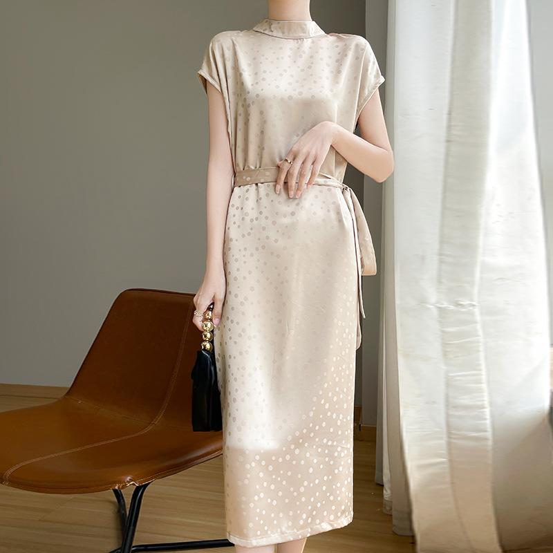 Sweet and Elegant Style and Dot Design Mid-length Dress for Women In Summer Cool Acetic Satin Sleeve Dress