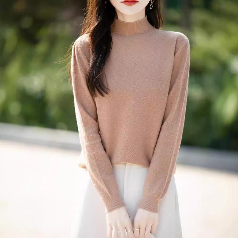 Autumn and winter new semi-turtleneck rhombus women's long-sleeved knitted sweater loose and thin pullover sweater with base