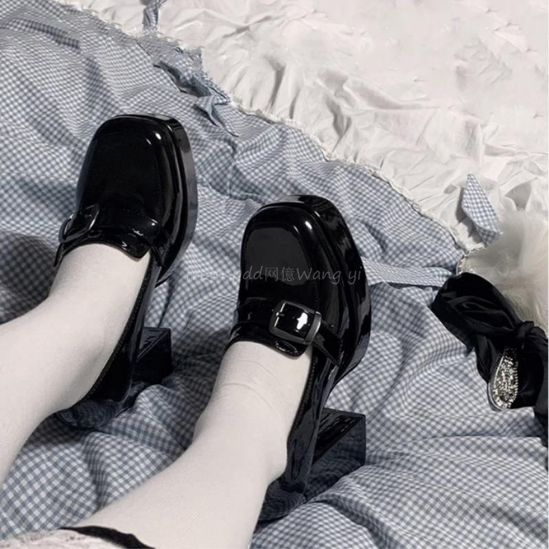 Black Mary Jane high heels women's spring and autumn new thick heel French Lolita jk Barbie single shoes