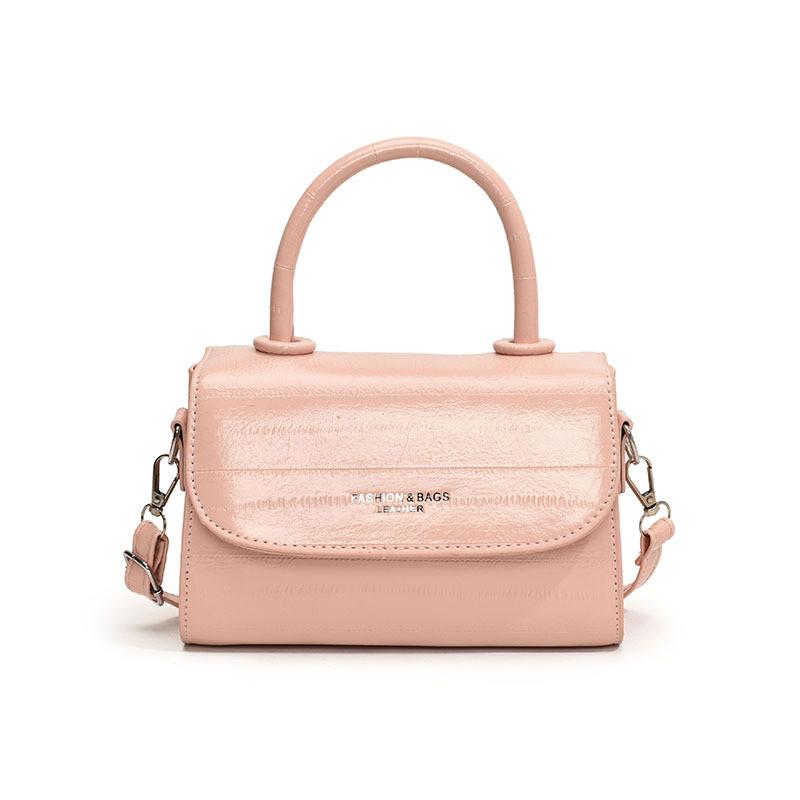 Trendy And Chic Women's Small Shoulder Bag Perfect For Casual Summer Outings In Multiple Colors