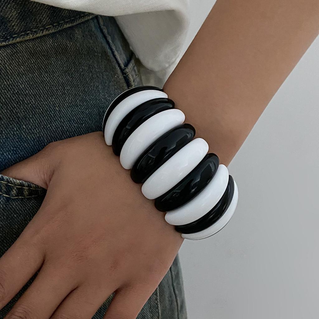 DIEZI Overdreven Vintage Punk Geometrisch Elastisch Touw Armbanden Sieraden Mode Zwart Wit Hars Armbanden Armbanden Voor Vrouwen Mannen