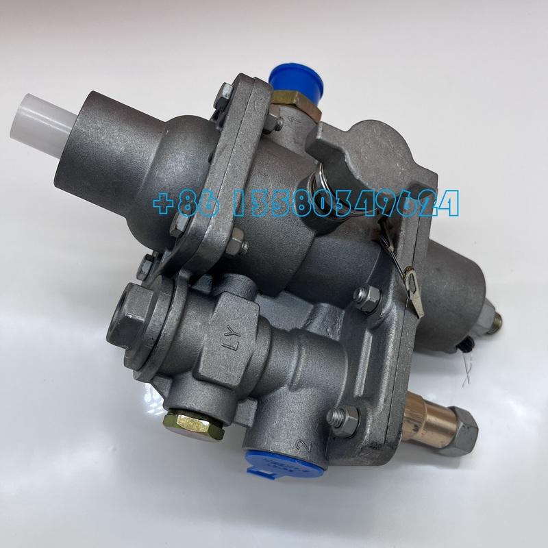 803004037 Wheel Loader parts oil water separating valve oil water separator 4120000084 for 936 ZL50G