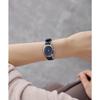 Montre Analogique Étanche Citizen avec Bracelet Cuir Bleu Marine Q&Q pour Femme, Bleu, VZ89-305