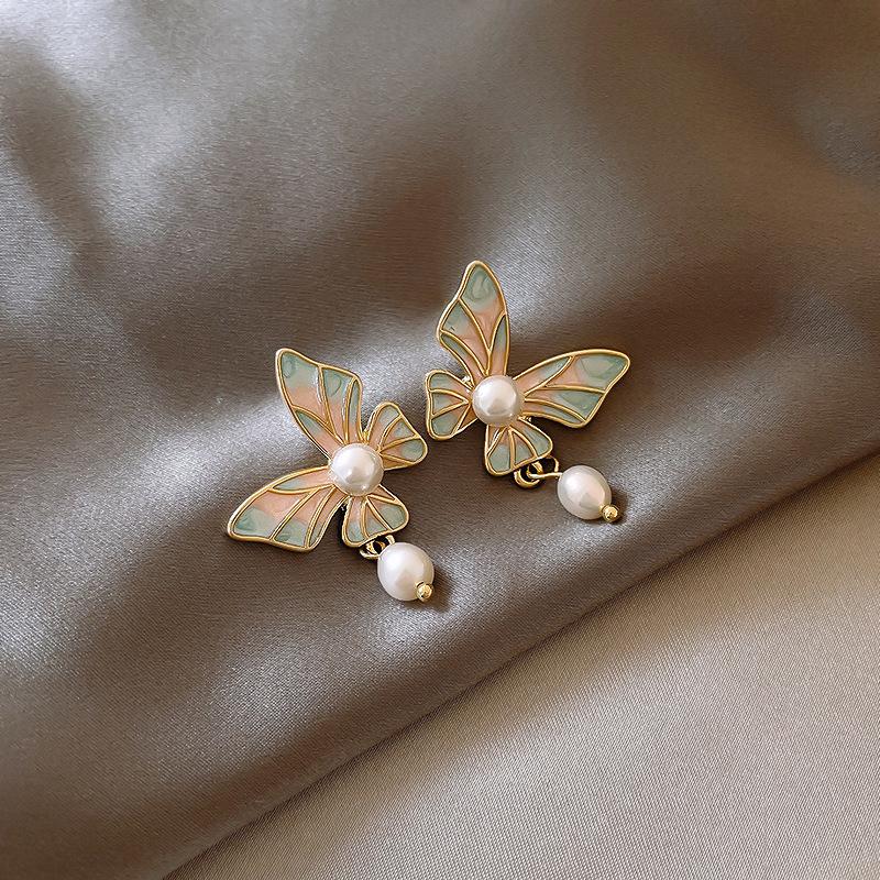 Elegant Chinese Butterfly & Freshwater Pearl Enamel Stud Earrings