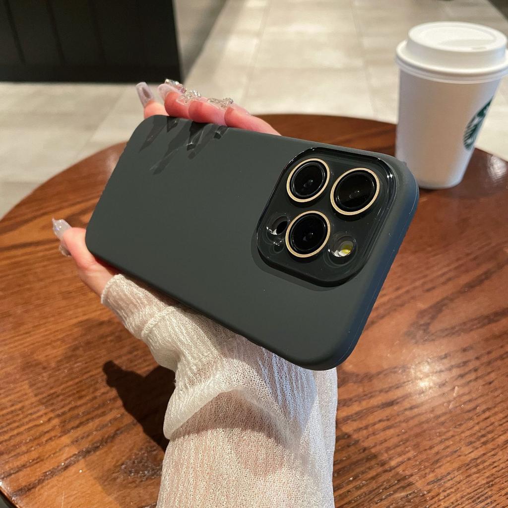 Liquid Silicone Phone Cases for IPhone16promax and All Inclusive Phone Cases with Built In Lens Film for Apple 15