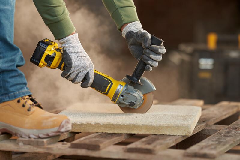 Cordless Angle Grinder 125Mm V20 18V 2*4.0Ah - S/Sfmcg700M2