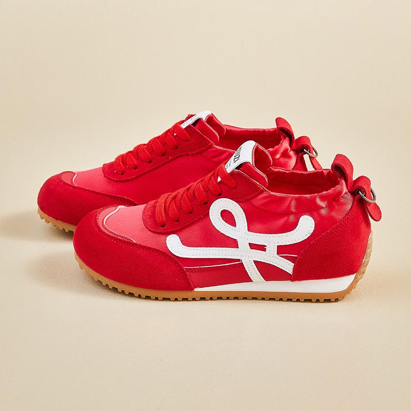 Inner Height Increase Ins Moral Training Women's Autumn Thick Bottom New Student Leisure Street Shot BN